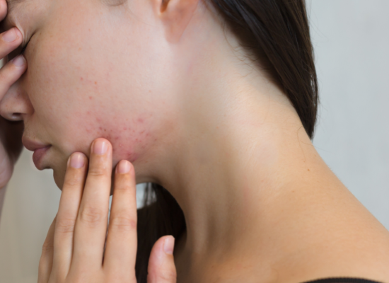 Neurocosmétique : quand votre peau écoute votre cerveau